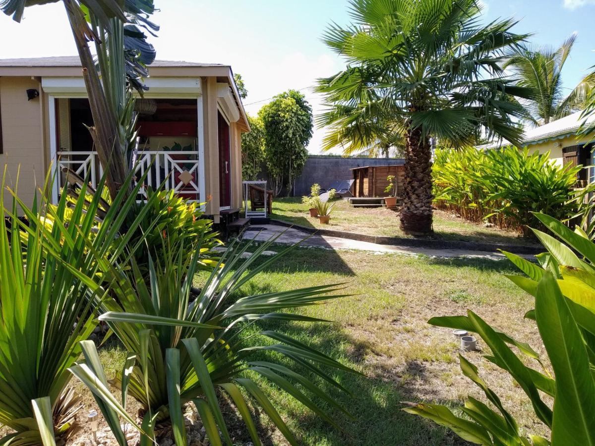 Villa & Bungalow Fleur De Coco Sainte-Anne  Exterior photo